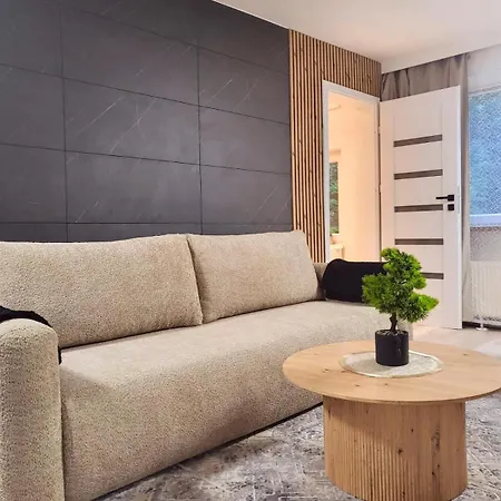 Aleklimat - Wsrod Zieleni - Obok Wyjscia Na Szlak