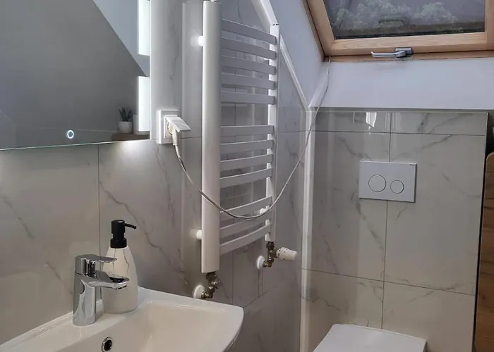 Aleklimat - Wsrod Zieleni - Obok Wyjscia Na Szlak Apartment *